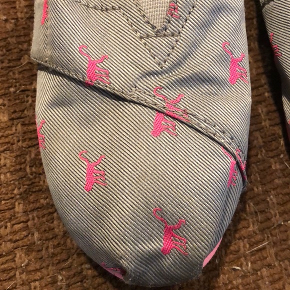 Toms Classic Satin Monkeys **RARE** Sz Y11 - Picture 3 of 4